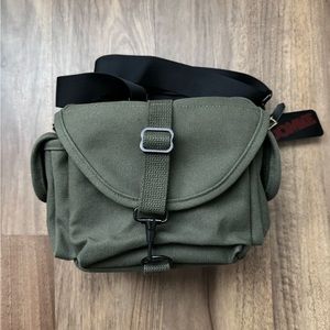 Domke F-8 F8 Small Shoulder Bag - Olive Green Canvas - Made In USA 🇺🇸